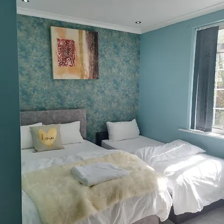 An Exquisite Deluxe In A - Free Parking - With Access To Resturant - Shisha Bar- Wine Bar Aparthotel Leeds (West Yorkshire)